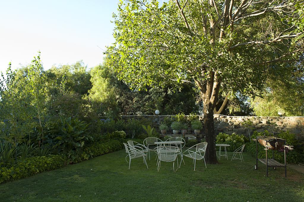 A Little Guesthouse Bloemfontein Exterior foto