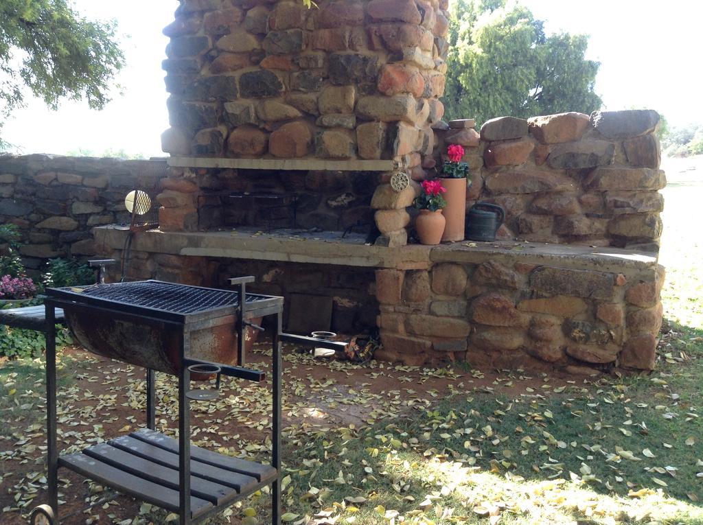 A Little Guesthouse Bloemfontein Exterior foto